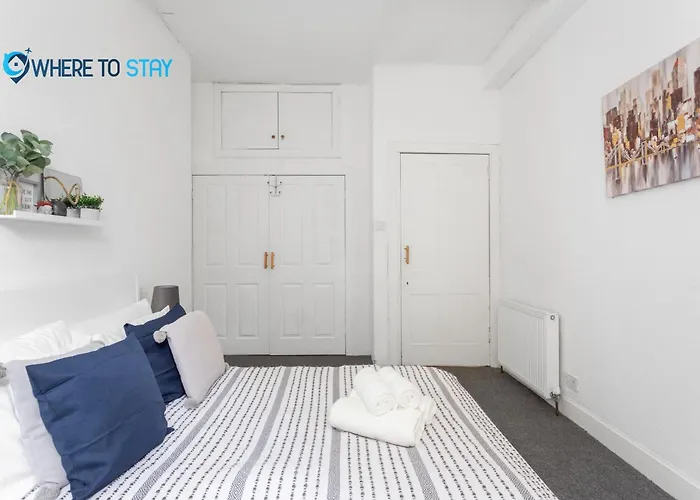 2 Bed - 7 Min Walk Train Station