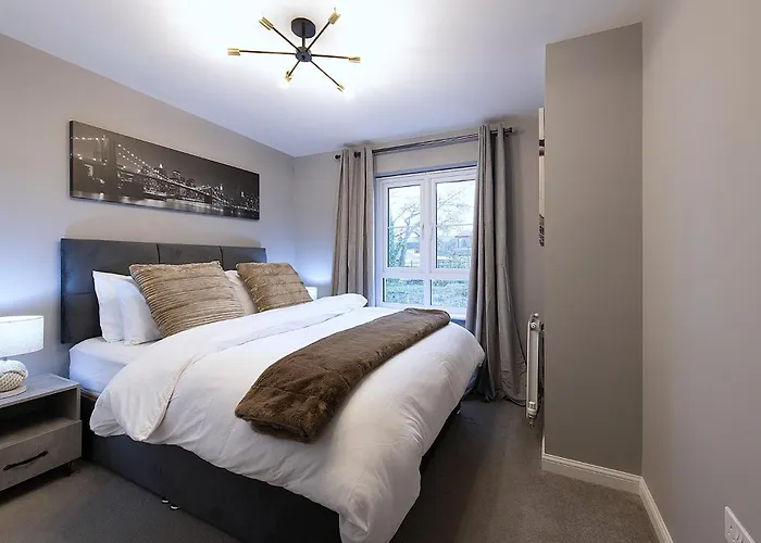 Luxury 4 Bedroom Townhouse With Free Parking 아파트 에든버러