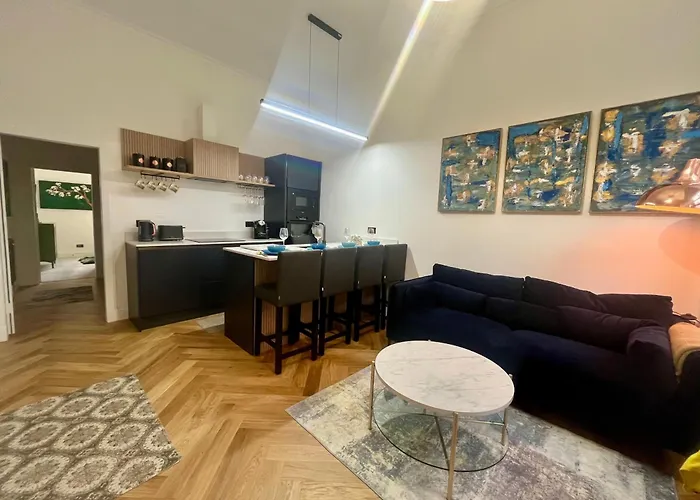 Cosy Apartment, Free Street Parking Apartment Edinburgh