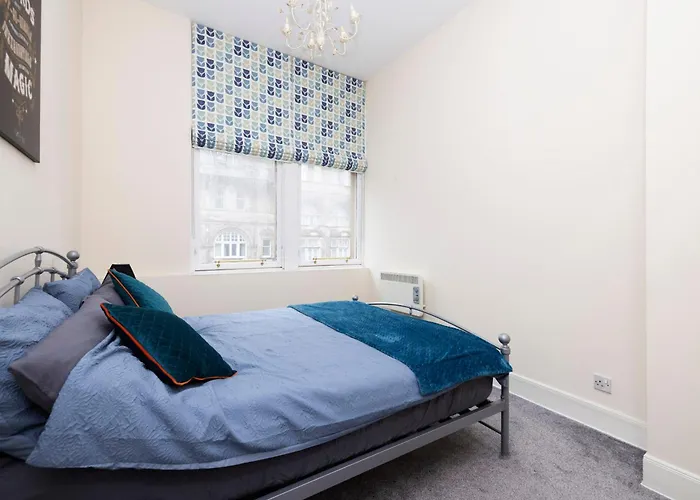 Stylish 2-bedroom Old Town Next To Royal Mile Apartmán *