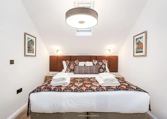 דירה The Coach House