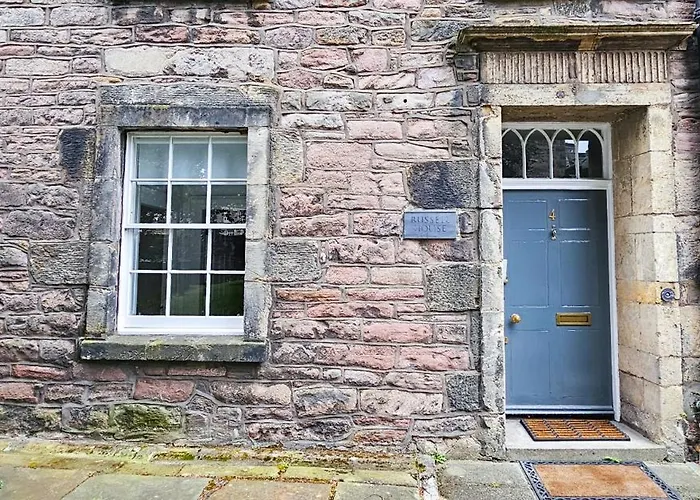 Russel House - 4 Bedroom - The Royal Mile Feriehus