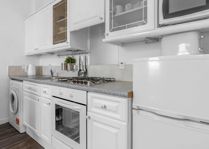 Free Parking - Centre - Stunning Views - Great Location * אדינבורו