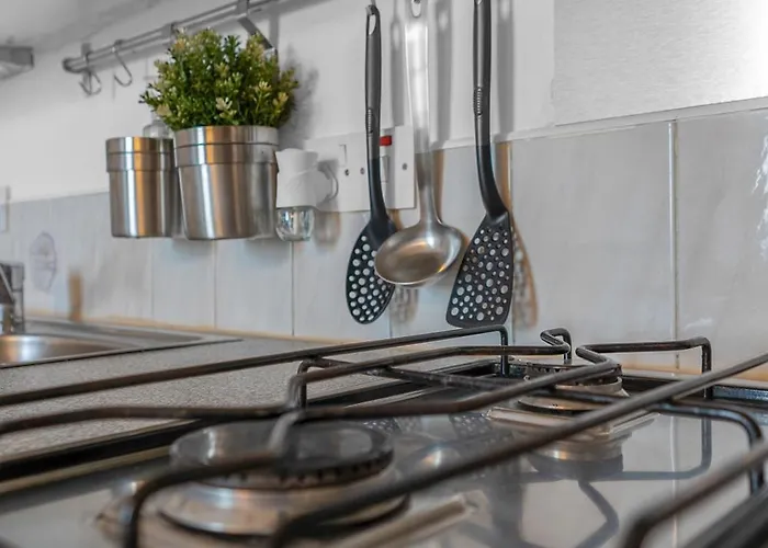 Apartment Free Parking - Centre - Stunning Views - Great Location *