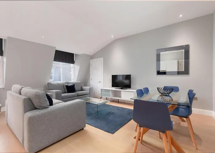 Daire Destiny Scotland - Hill Street *