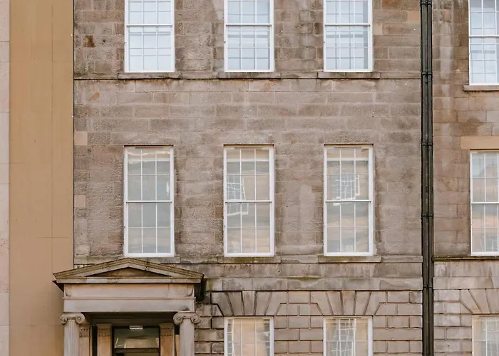 Heeton Concept Queen Street Edynburg
