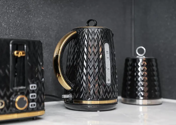 1 Bedroom Gorgie Sleeps 4 Easy City Access דירה