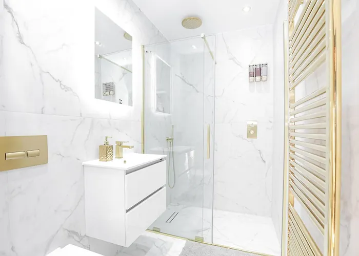 1 Bedroom Gorgie Sleeps 4 Easy City Access דירה *