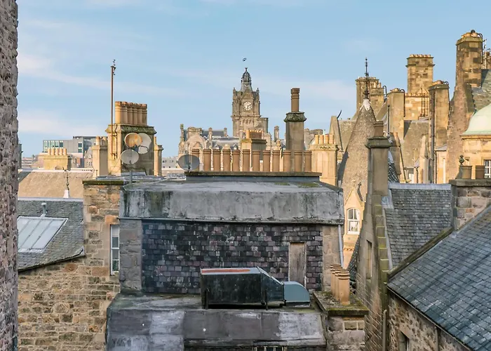 Old Town Romantic Getaway *