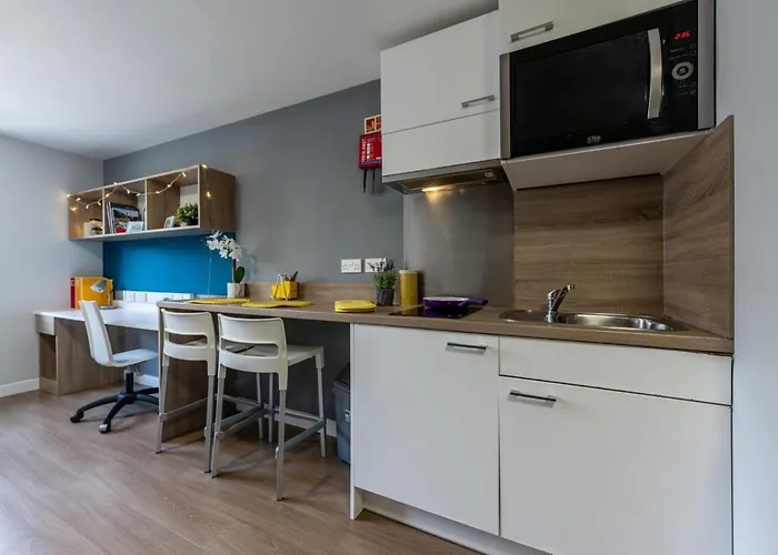 Joivy Affordable - Adults Only Edinburgh