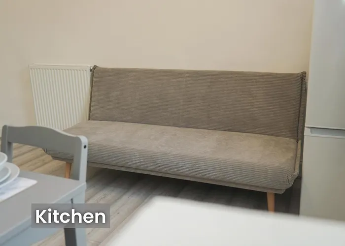 Modern In Haymarket, Centre Apartment Edinburgh