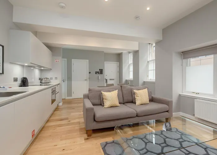 Destiny Scotland At Canning Street Lane דירה אדינבורו