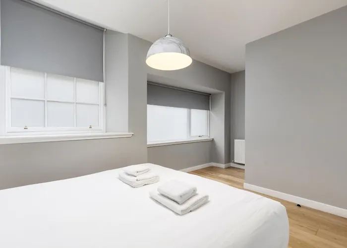 Destiny Scotland At Canning Street Lane * אדינבורו