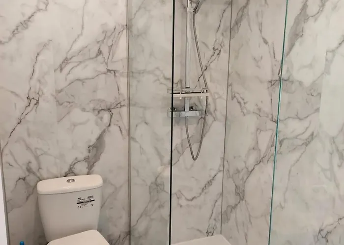 アナザー ルーム ベッド・アンド・ブレックファスト