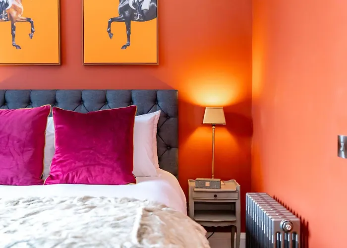 Dragon Luxury At 9 Albyn Place