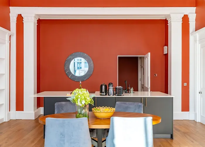 דירה Dragon Luxury At 9 Albyn Place אדינבורו