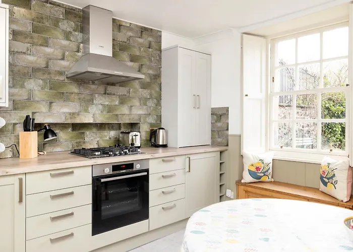 Joivy Beautiful Apartment, Private Garden, Calton Hill Appartement *