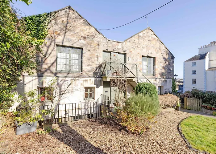 דירה Joivy Secluded Brewery אדינבורו