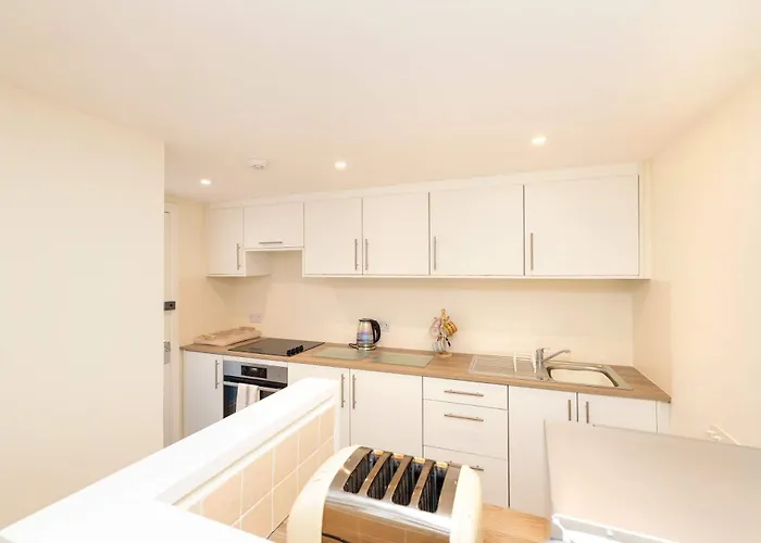 Joivy Secluded Brewery דירה