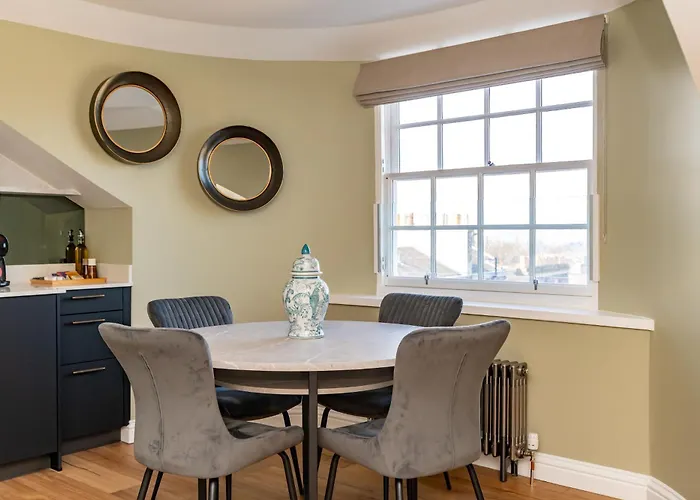 Dragon Luxury At 9 Albyn Place דירה *