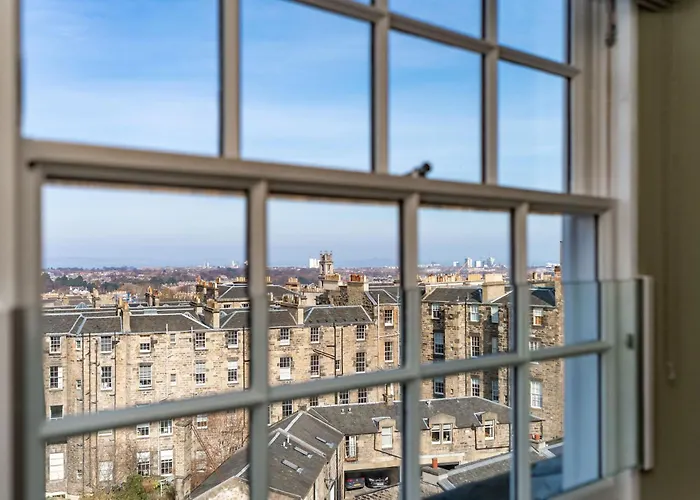 דירה Dragon Luxury At 9 Albyn Place *