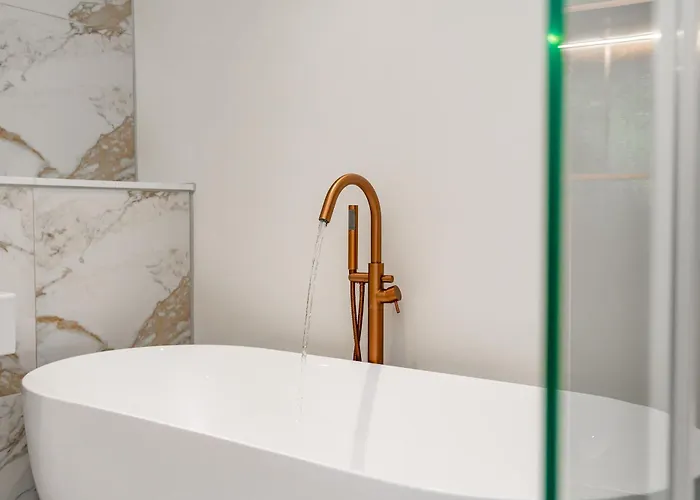 Dragon Luxury At 9 Albyn Place דירה