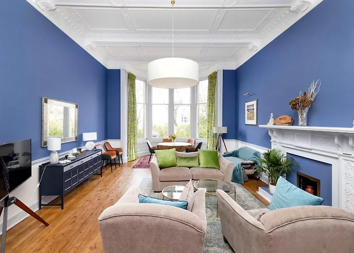 Lejlighed Joivy Spacious 2-bedroom Ground Floor Flat *