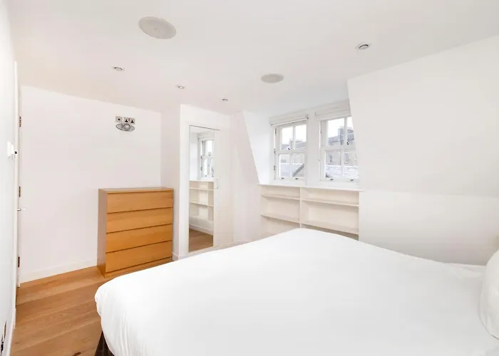 Joivy Superb Flats In The Heart Of * Edinburgh