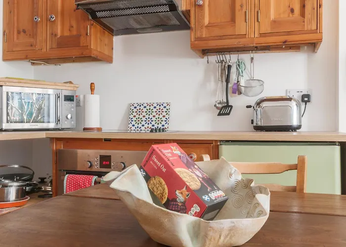 Cozy With Character Vibrant Style Flat At Leith Links Park * إدنبرة