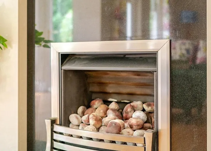 Amulree, * Edinburgh