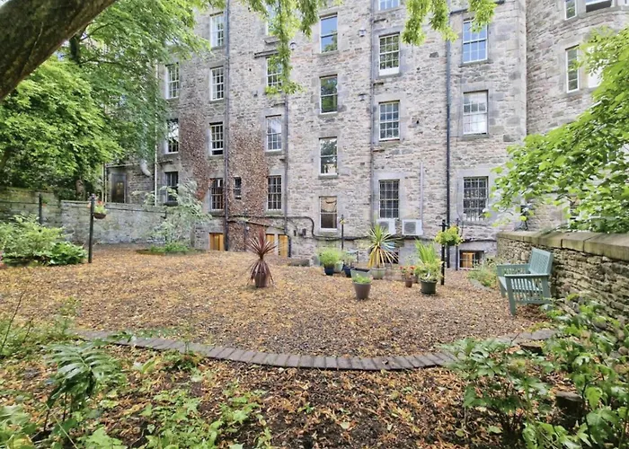 Centre Oasis * Edinburgh