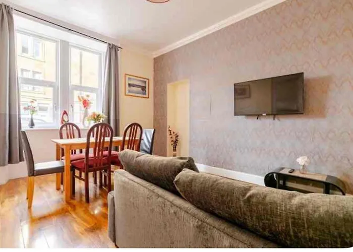 شقة 3 Bed - Pet Friendly & Parking