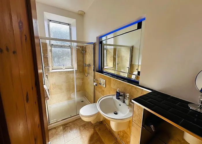 아파트 Entire To 에든버러