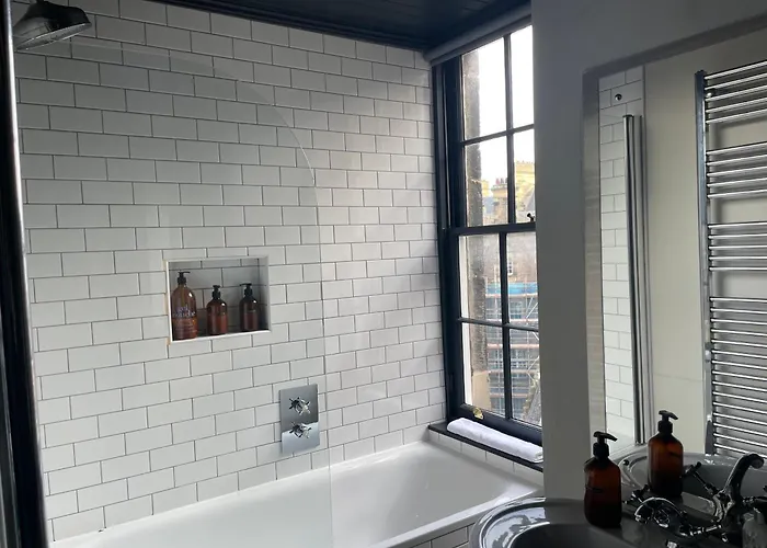 High St Flat Daire *