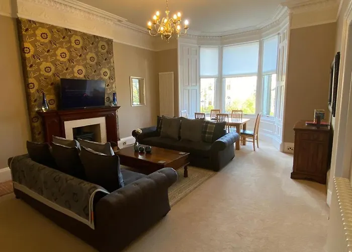 公寓 Beautiful & Bright 2 Bed Flat Murrayfield *