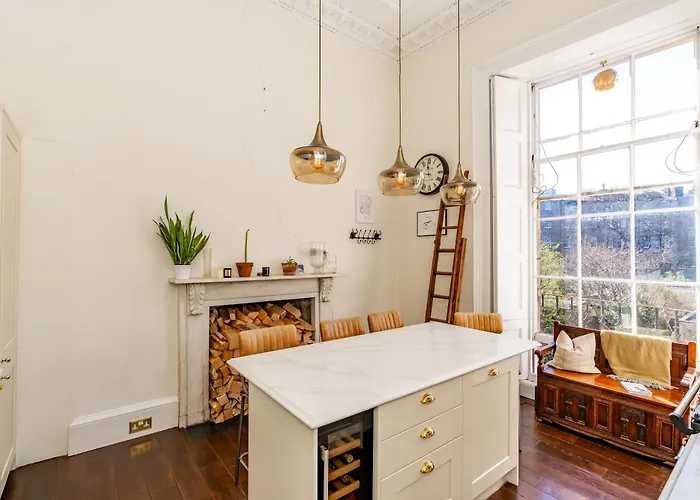 Stunning Flat, New Town, - Perfect Location Apartament Edynburg