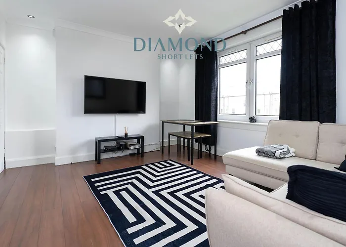 Cosy 2 Bed West End Free Parking * אדינבורו