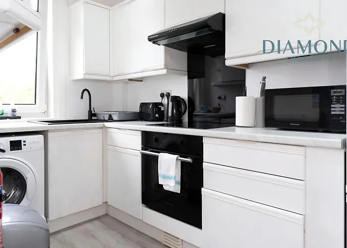 דירה Cosy 2 Bed West End Free Parking אדינבורו