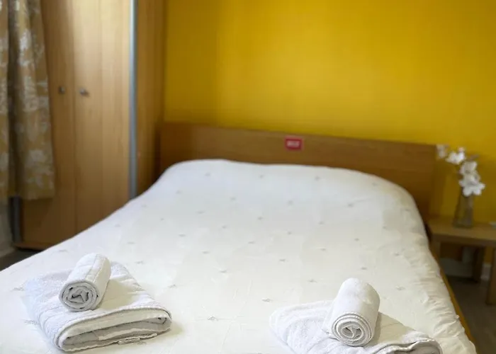Citylink Retreat With Metro Access, Free Parking, Near Airport * Edinburgh