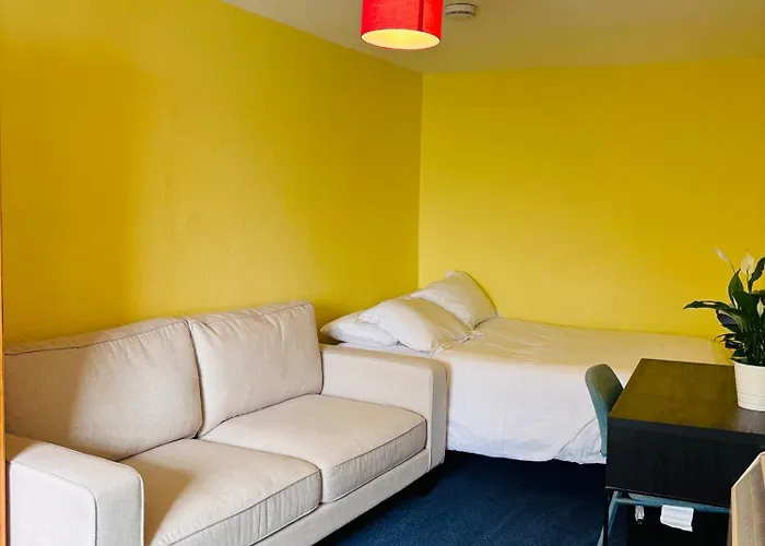 Entire Flat In Edinburgh, Center 公寓