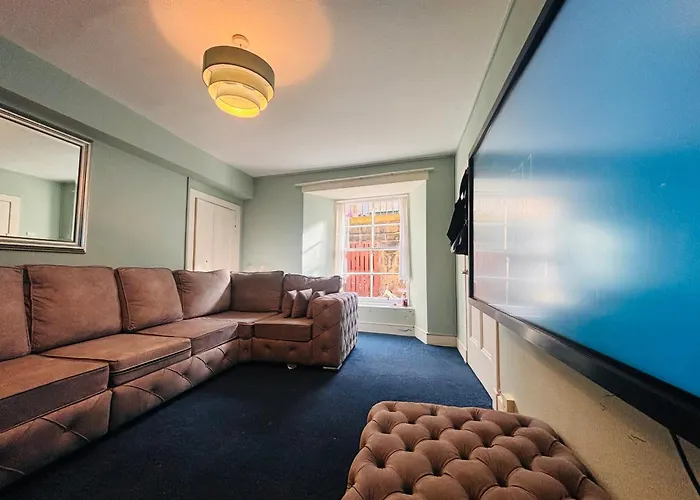 公寓 Entire Flat In Edinburgh, Center 爱丁堡