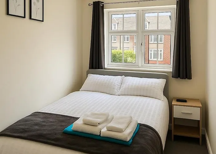 شقة Comfy Two Bedroom Flat *