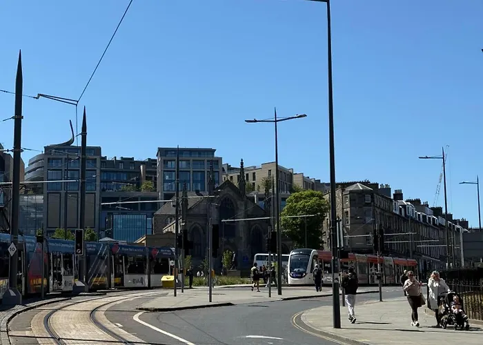 Picardy Place *