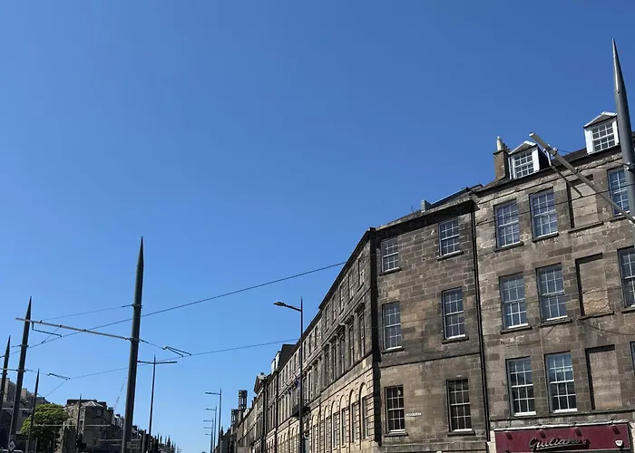Picardy Place Apartmán *