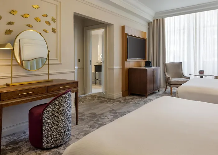 酒店 The Caledonian Edinburgh, Curio Collection By Hilton 5*