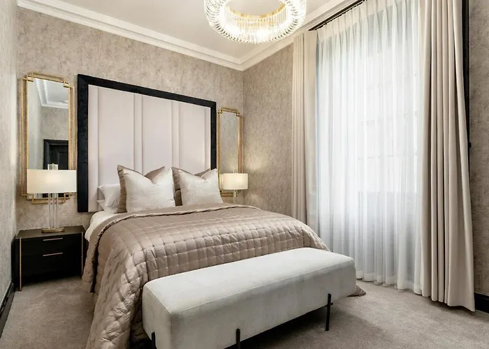 Sovo - Luxury Old Town With Private Jacuzzi * Edinburgh