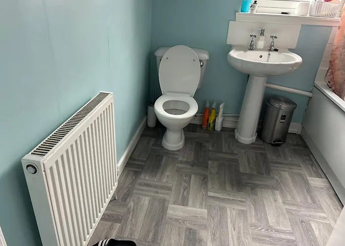 Spacious Close To Tram