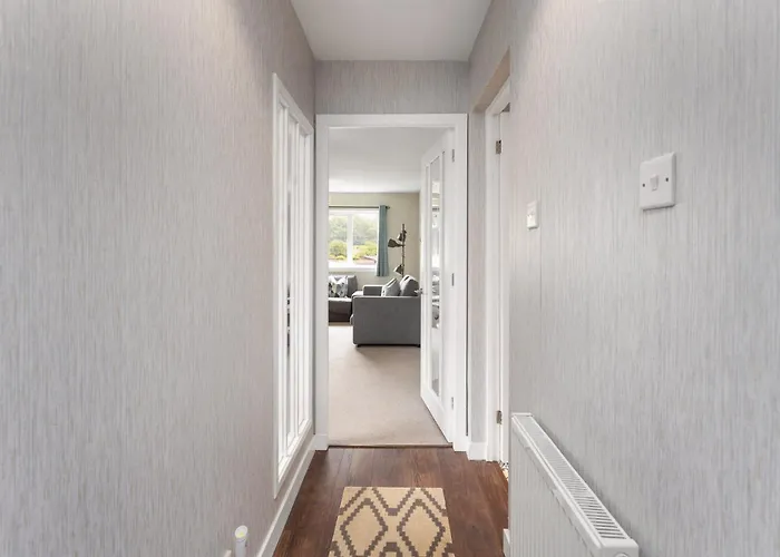 Modern Flat Near Murrayfield Stadium, Sleeps 4 Appartement
