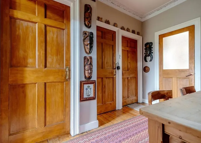 Craig S Lair Boho Jungle Apartment Edinburgh