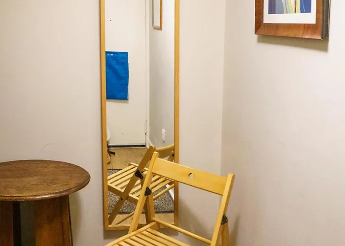 Bright Spacious 2 Bedroom In Stockbridge Apartment Edinburgh